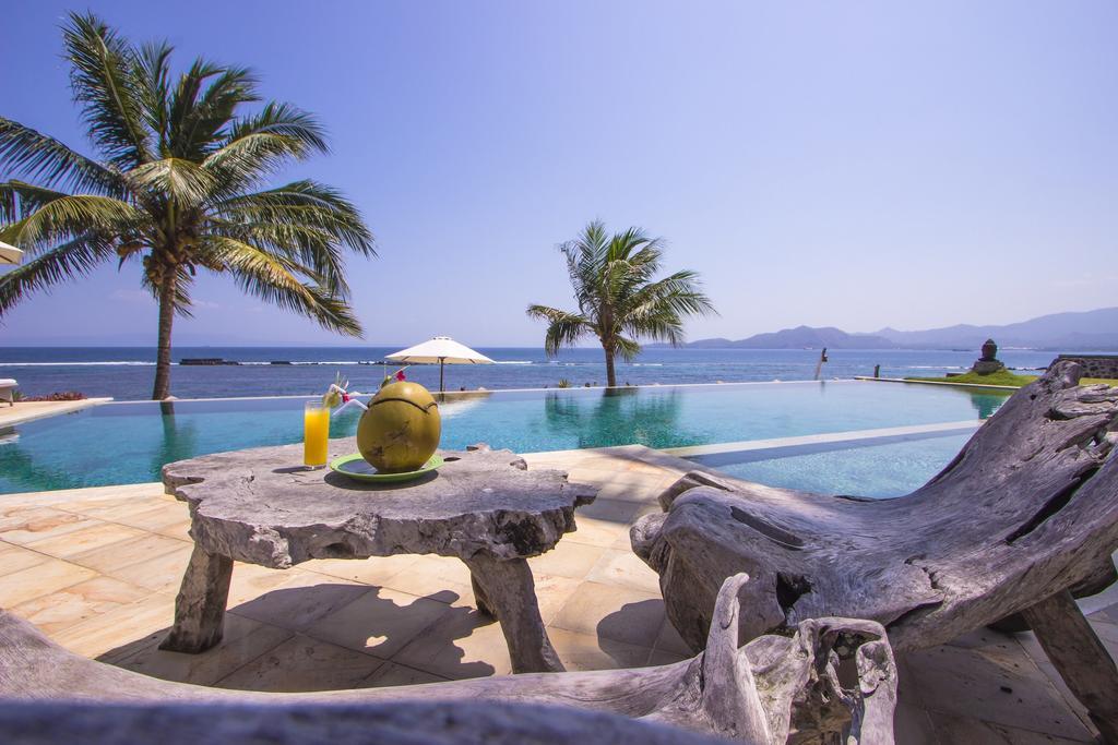 Oceanfront Citakara Sari Villas Candidasa Exteriör bild