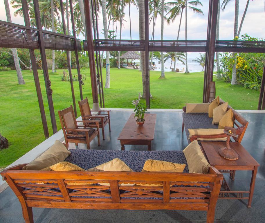 Oceanfront Citakara Sari Villas Candidasa Exteriör bild