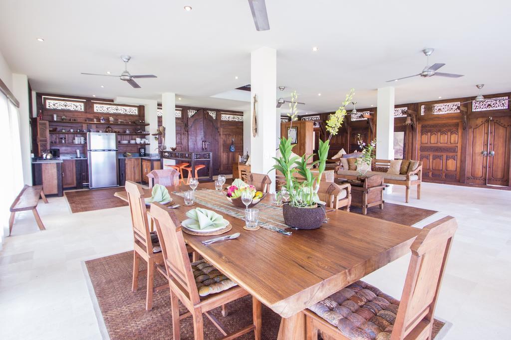 Oceanfront Citakara Sari Villas Candidasa Exteriör bild
